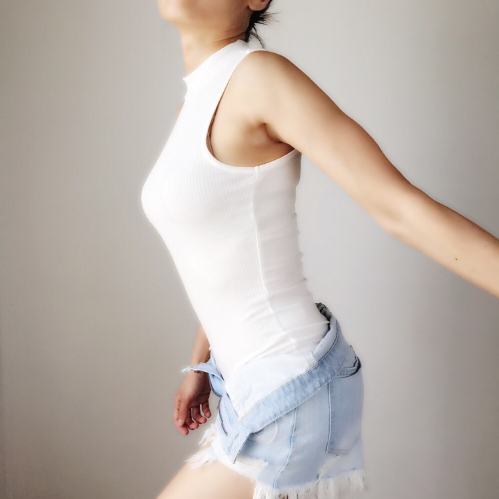 Kendall ribbed bodysuit - Picture 4 of 4